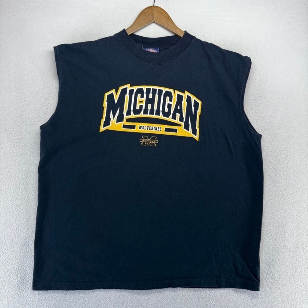 Vintage University Of Michigan Shirt Men's 2XL Blue Graphic Wolverines Boxy y2k